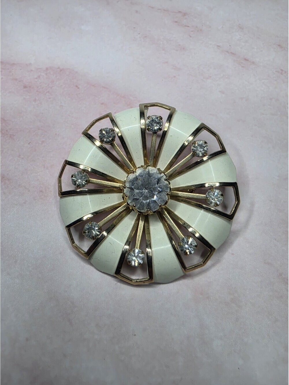 Vintage White Enamel Starburst Brooch Gold Tone Clear Rhinestone Pinwheel Pin